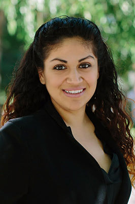 Photo of Jacqueline Flores