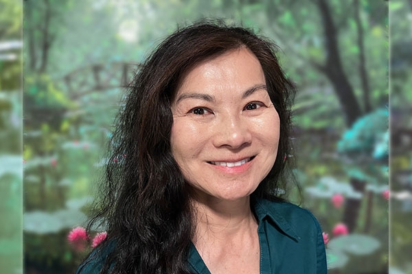 Certificate Program in College Admissions and Career Planning graduate Elaine Chan