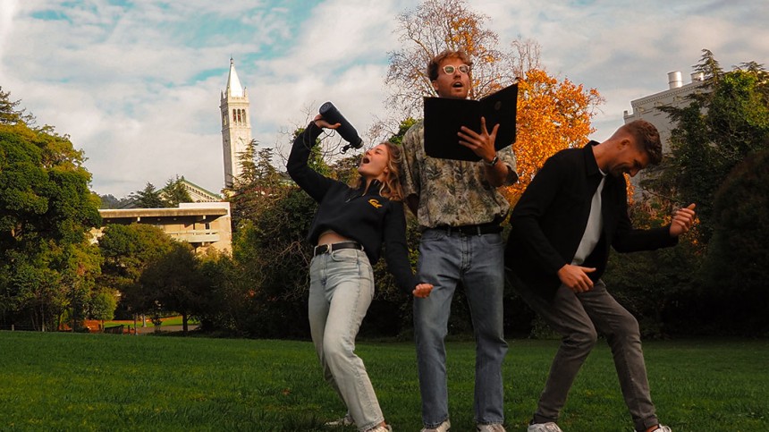 Soren Lange-Klapproth and friends having fun on UC Berkeley campus